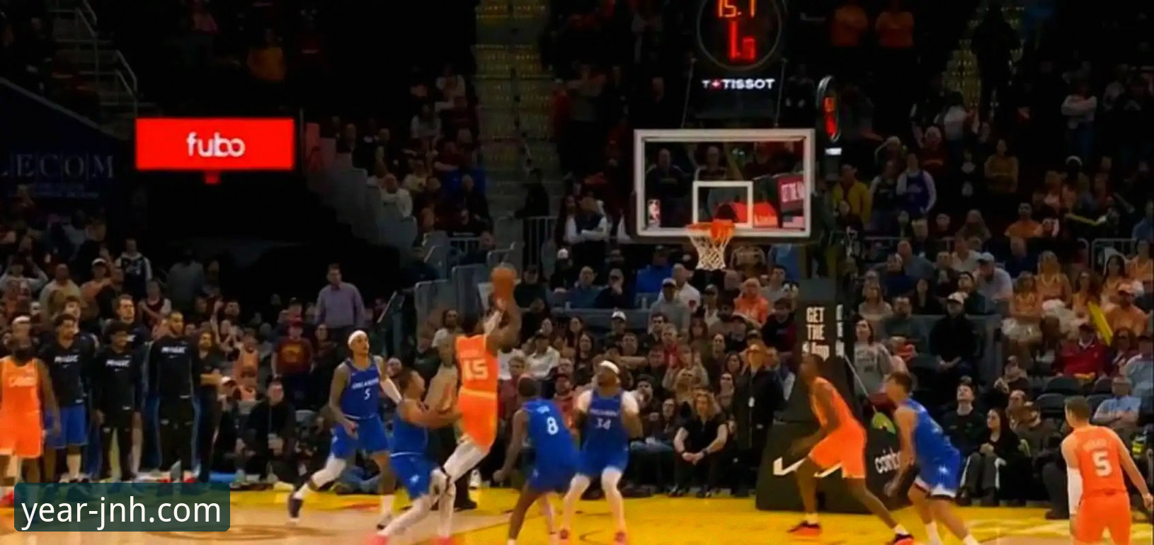 金年会体育最新动态：米切尔42分闪耀，骑士力克魔术豪取四连胜